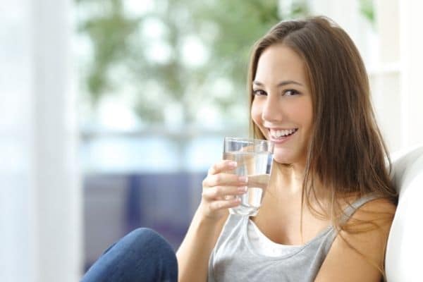 بهترین زمان نوشیدن آب