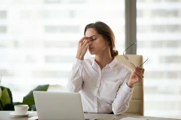 نوشیدن آب هنگام خستگی